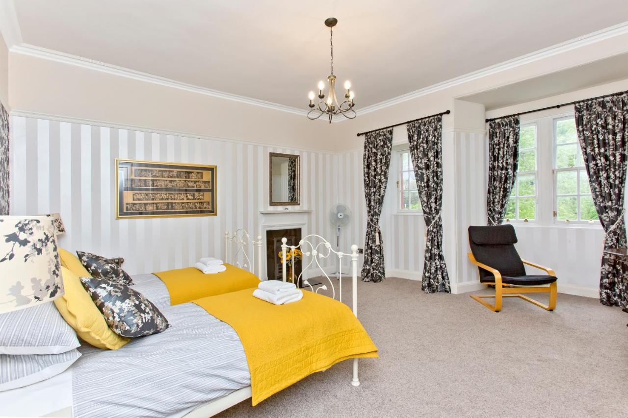 Luxury 3-Bedroom Apartment With Stunning Views At Ramsay Garden 에든버러 외부 사진